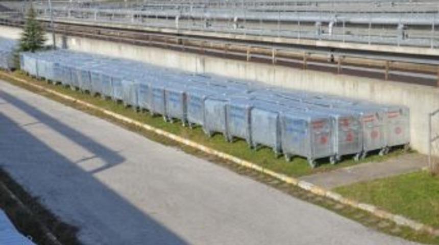 D&uuml;zce&rsquo;de Kalıcı Konutlara &Ccedil;&ouml;p Konteynerleri Dağıtılacak