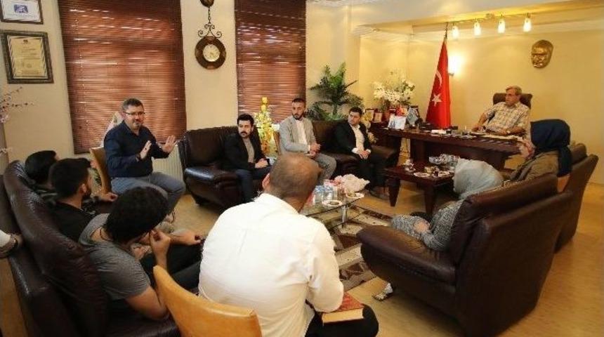 Ak Gen&ccedil;lerden Başkan Akcan&rsquo;a Ziyaret