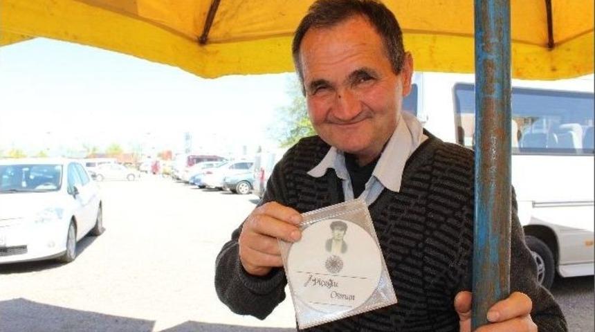 Teknolojiye İnat Kaset Satışına Devam Ediyor