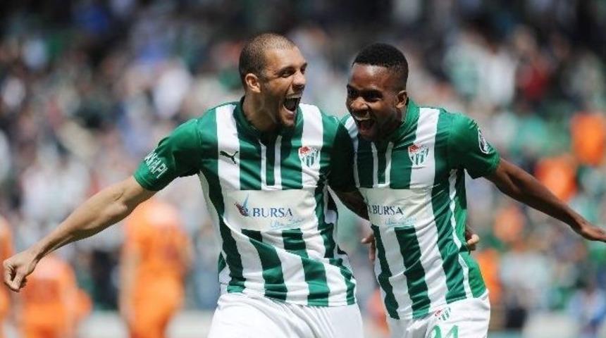 Bursaspor&rsquo;dan Fernandao Bombası