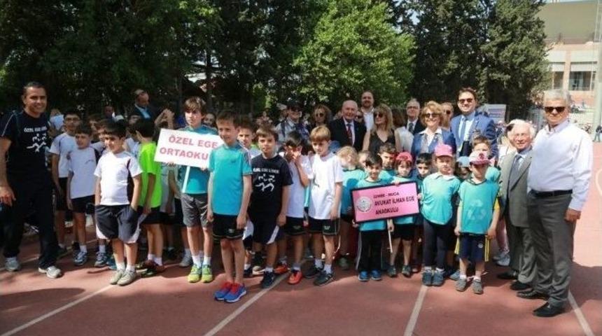 2 Bin 600 Minik Y&uuml;rek Atletizm İ&ccedil;in &Ccedil;arptı