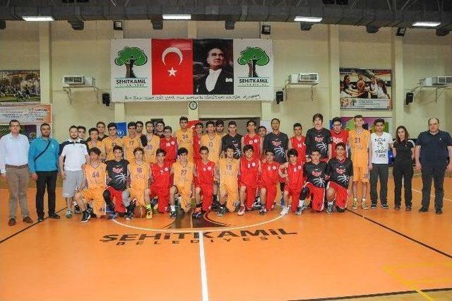 Şehitkamil’den Basketbola Tam Destek