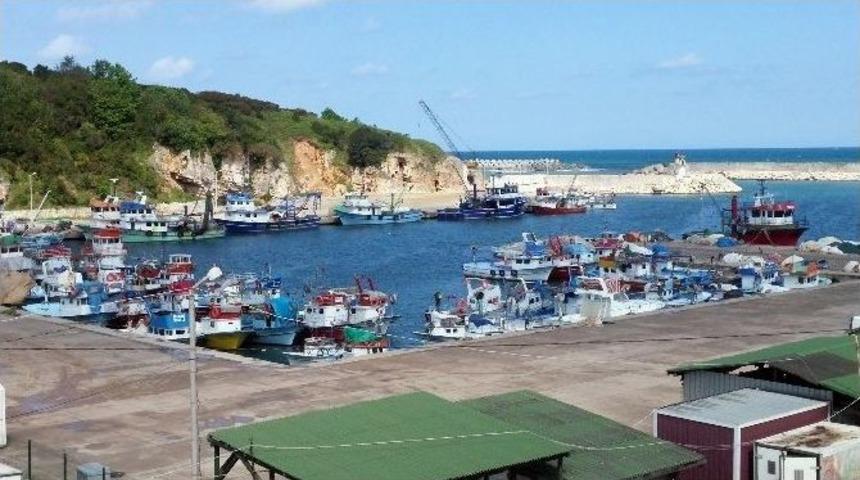 Roman Karasularına Giren Balık&ccedil;ıların K&ouml;yl&uuml;leri Bu Duruma Alışmış