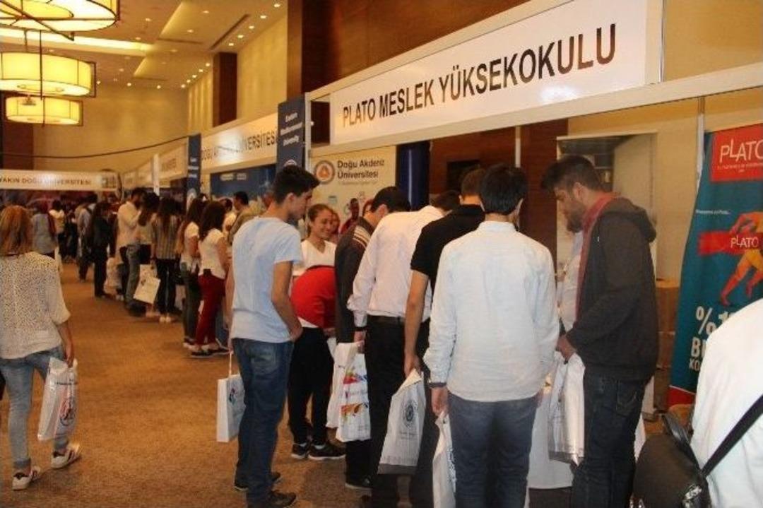 Mardin&rsquo;de &Uuml;niversite Tercih Fuarı A&ccedil;ıldı