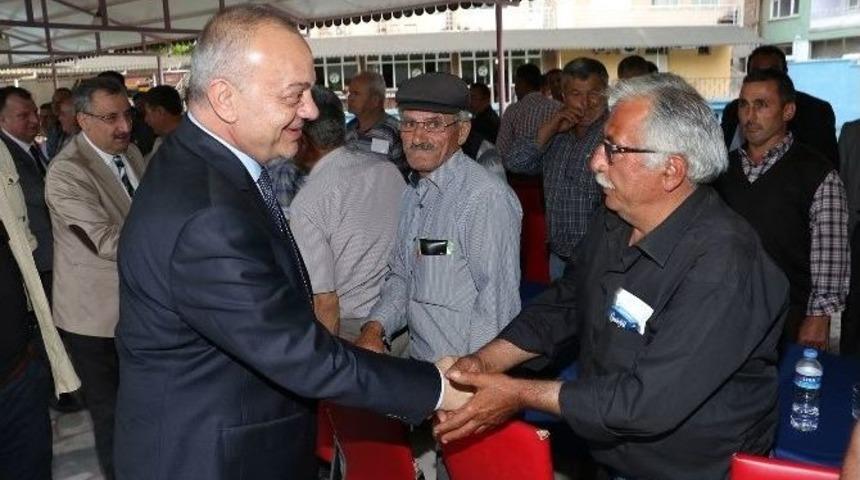 Başkan Erg&uuml;n&rsquo;den Muhtarlara Hizmet M&uuml;jdesi