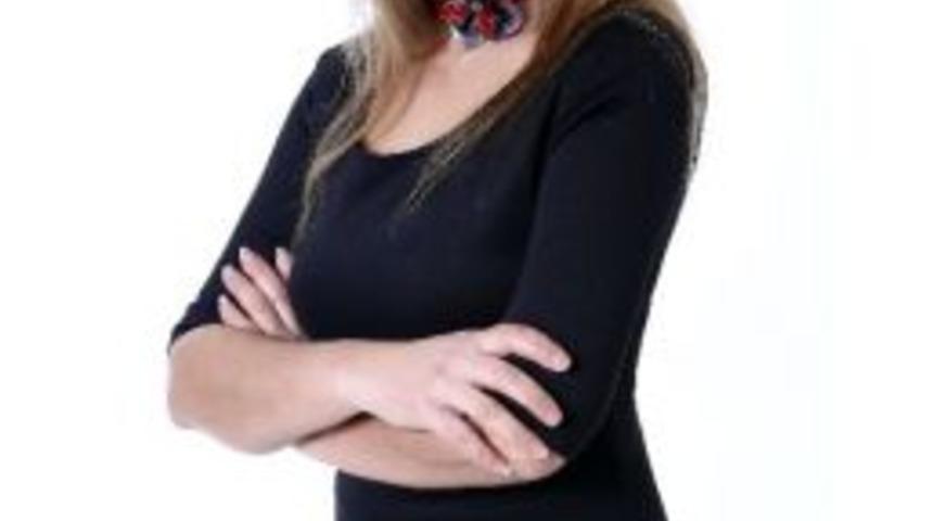 Aileler, &Ccedil;ocuklarına Aşırı Korumacı Yaklaşarak K&ouml;t&uuml;l&uuml;k Ediyor