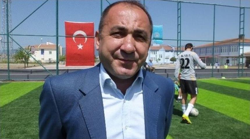 Burhaniye’de Sarıbaş Sevilen Öğretmen Oldu