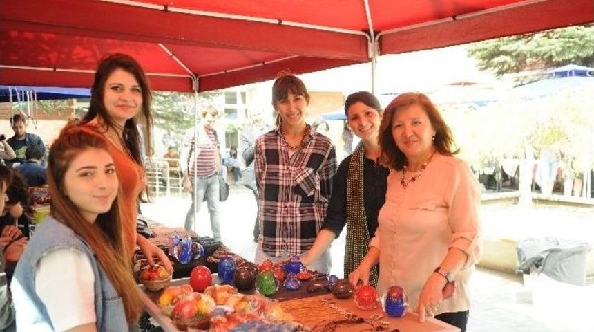 &Ouml;ğrencilerden &ldquo;bahar Panayırı&rdquo;