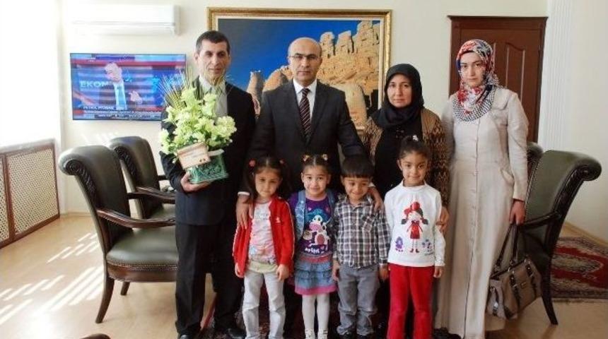 Malazgirt Anaokulu&rsquo;ndan Vali Demirtaş&rsquo;a Ziyaret