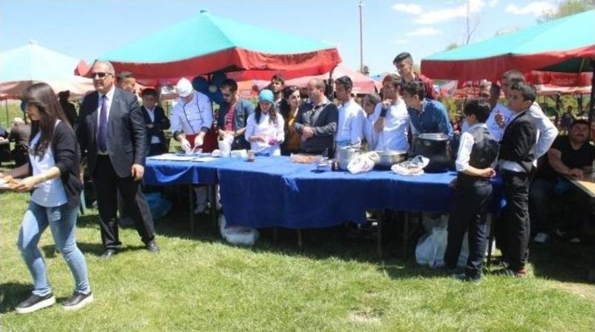 Van&rsquo;da Y&ouml;resel Yemek Yarışması