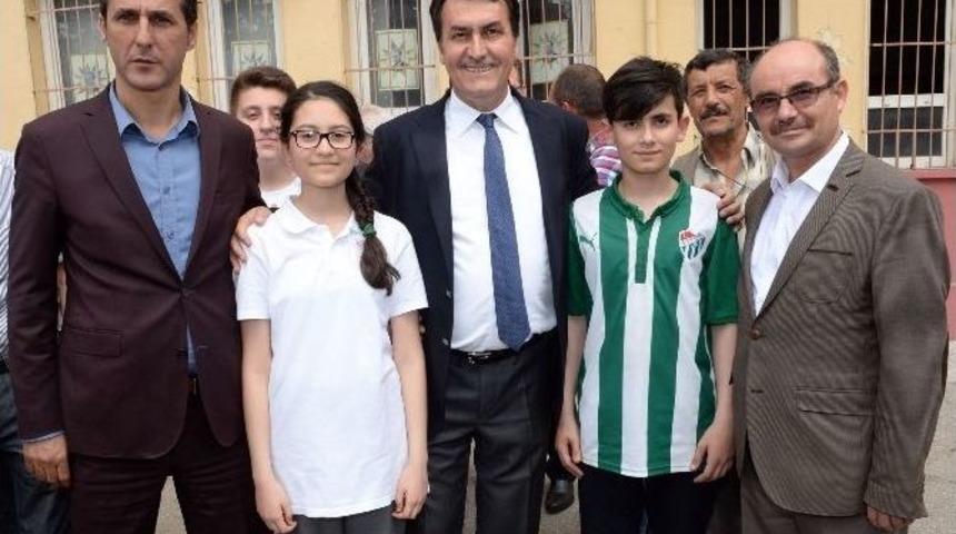 D&uuml;ndar Şampiyonları &Ouml;d&uuml;llendirdi