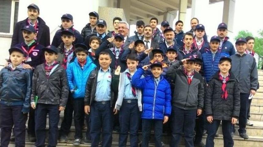 Destansı M&uuml;cadeleyi Yaşamak İ&ccedil;in &Ouml;ğrenciler Dualarla Uğurlandı