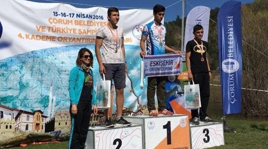 Oryantiring Yarışması&rsquo;nda T&uuml;rkiye Birincisi İn&ouml;n&uuml;&rsquo;den