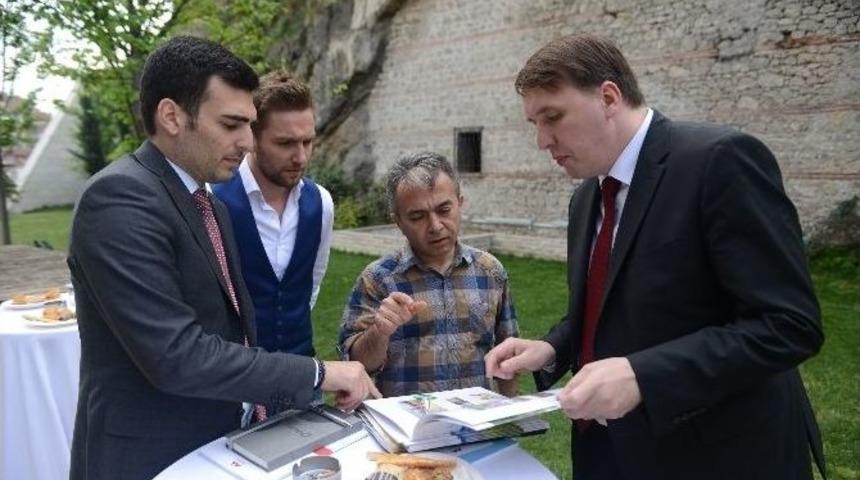 Slovenya Bursalı Yatırımcıları Bekliyor