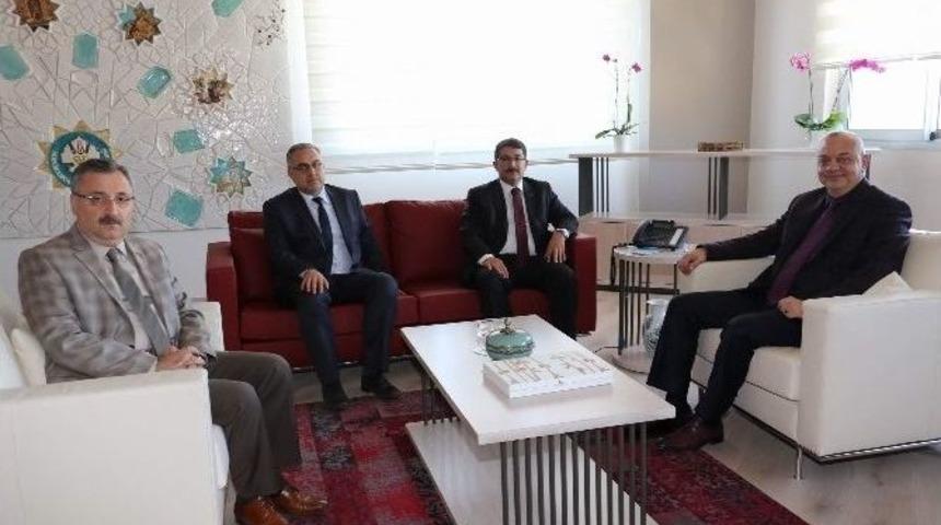 Başkan Erg&uuml;n, Başkan &Ccedil;elik&rsquo;i Konuk Etti