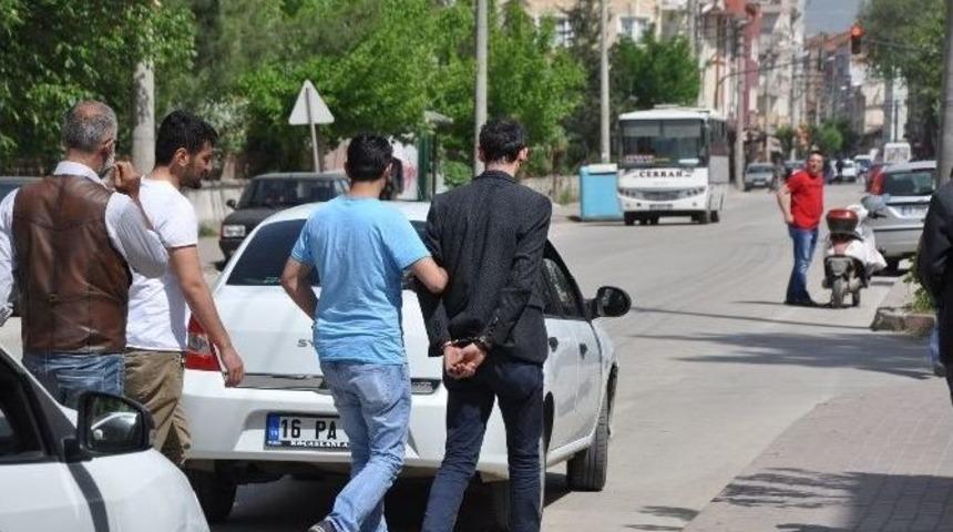 Nefes Kesen Kovalamacada 5 Tutuklama