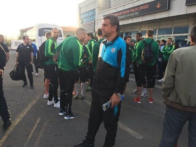 Bursaspor’a Kayseri’de Otobüs Şoku