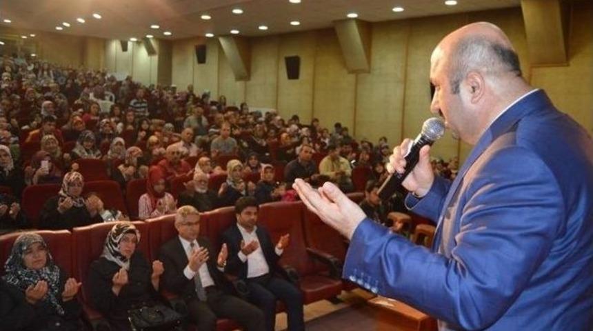 &Ouml;mer D&ouml;ngeloğlu: Birlik Sağlansa, M&uuml;sl&uuml;manlara Hi&ccedil;bir G&uuml;&ccedil; Zarar Veremez