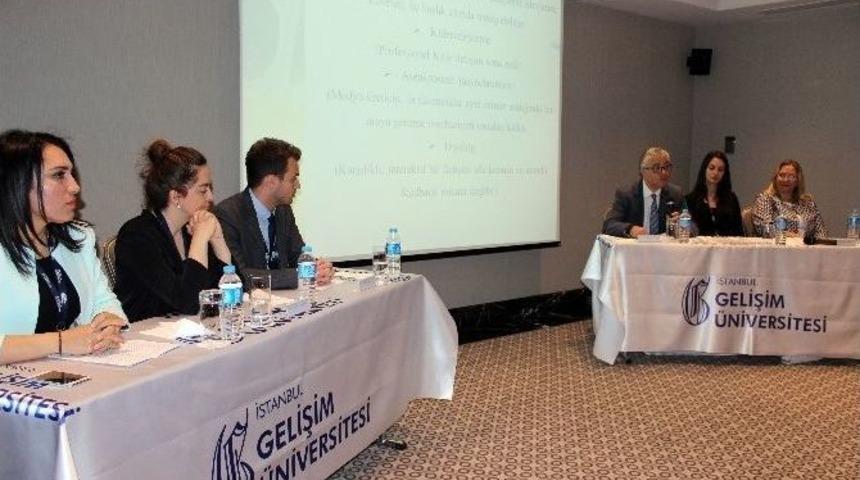 Yrd. Do&ccedil;. Dr. Tuna: &ldquo;yeni Medya İle Birlikte Artık Hepimiz Haberci Olduk&rdquo;