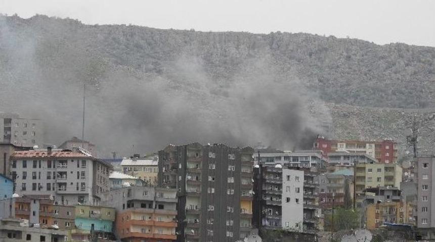 Ter&ouml;ristler 112 Acil Komuta Merkezi&rsquo;nin &Ccedil;evresine Patlayıcı Tuzakladı