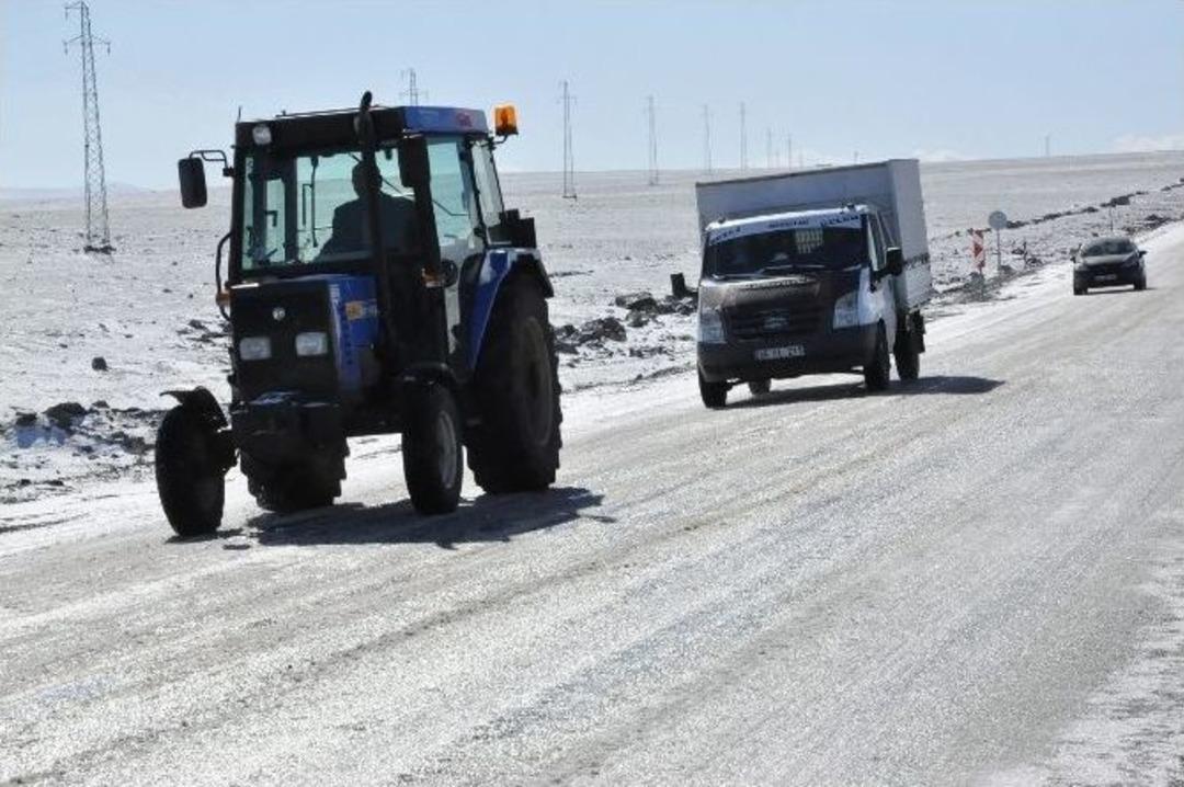Kars&rsquo;ta Nisan Karı Hayatı Olumsuz Etkiledi