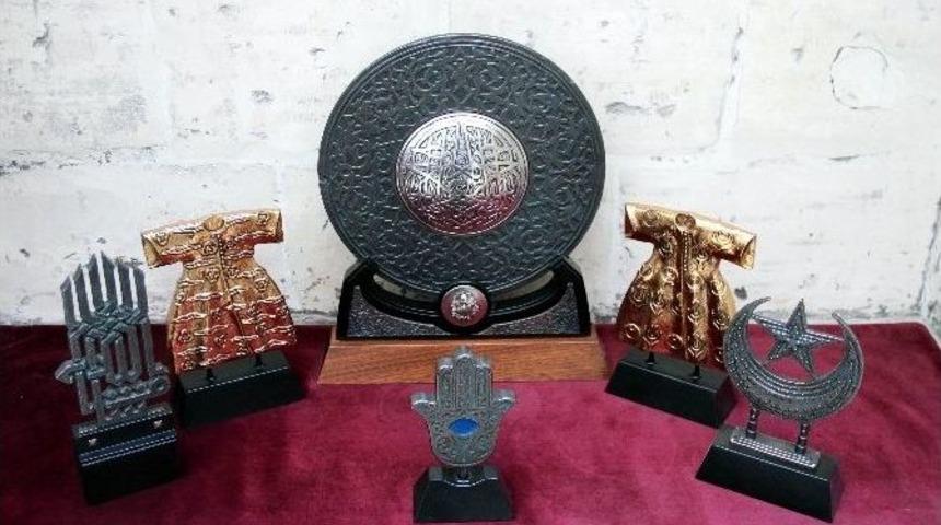 Osmanlı Koleksiyonu G&ouml;r&uuml;c&uuml;ye &Ccedil;ıktı