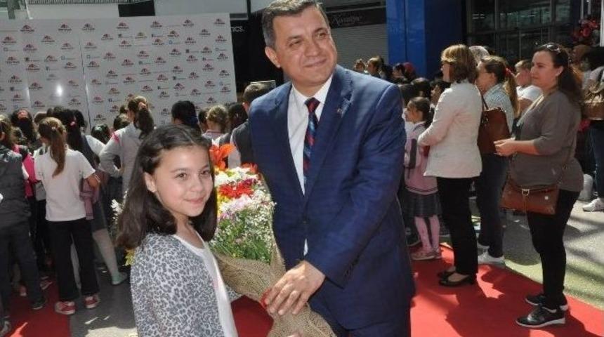 &Ccedil;ocuklara Hediye Kitap