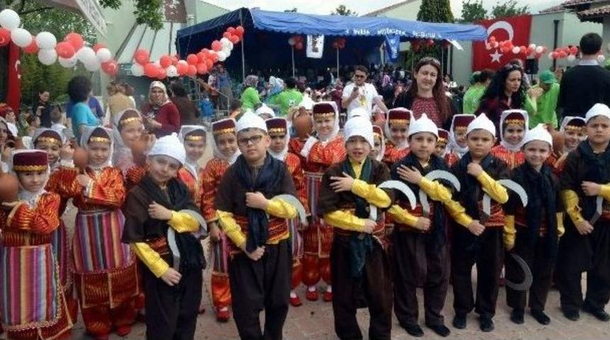 Hayvanat Bah&ccedil;esi&rsquo;nde 23 Nisan Coşkusu