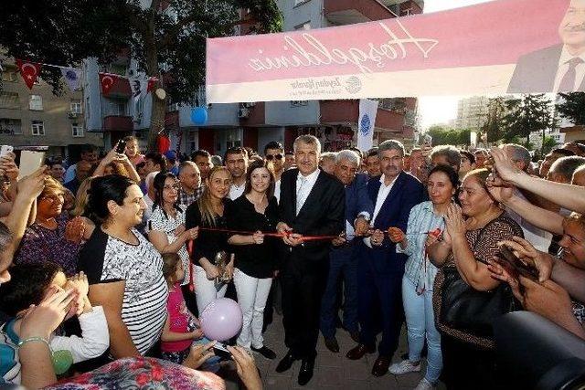 Miting Gibi Park Açılışı