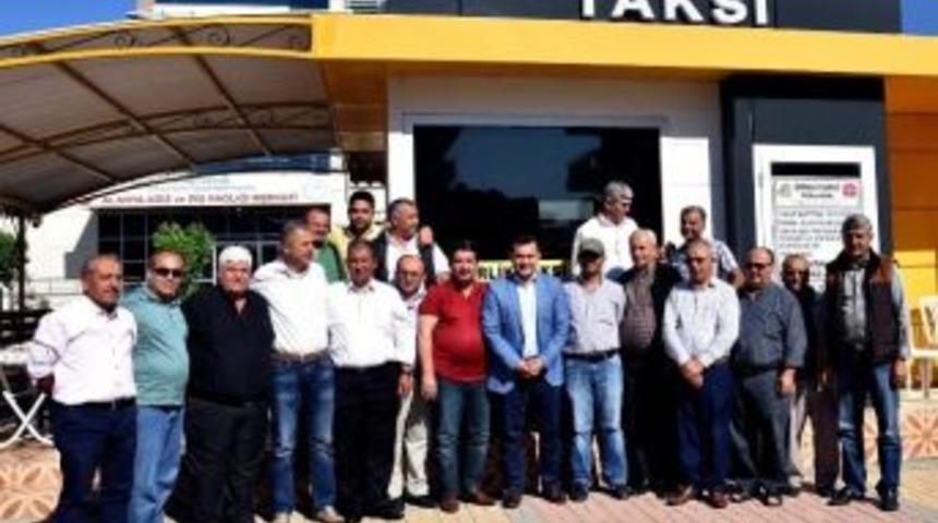 Başkan Y&uuml;cel Taksici Esnafıyla Kahvaltıda Buluştu