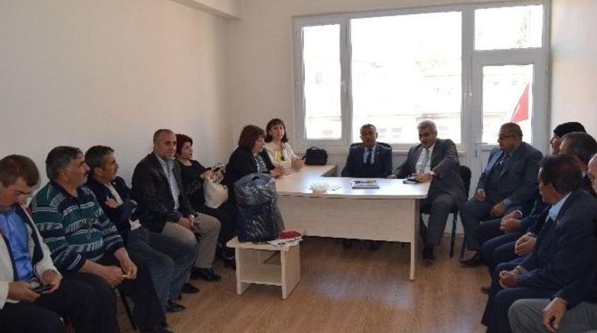 Adp, Ak&ccedil;adağ Muhtarlar Derneği&rsquo;ni Ziyaret Etti