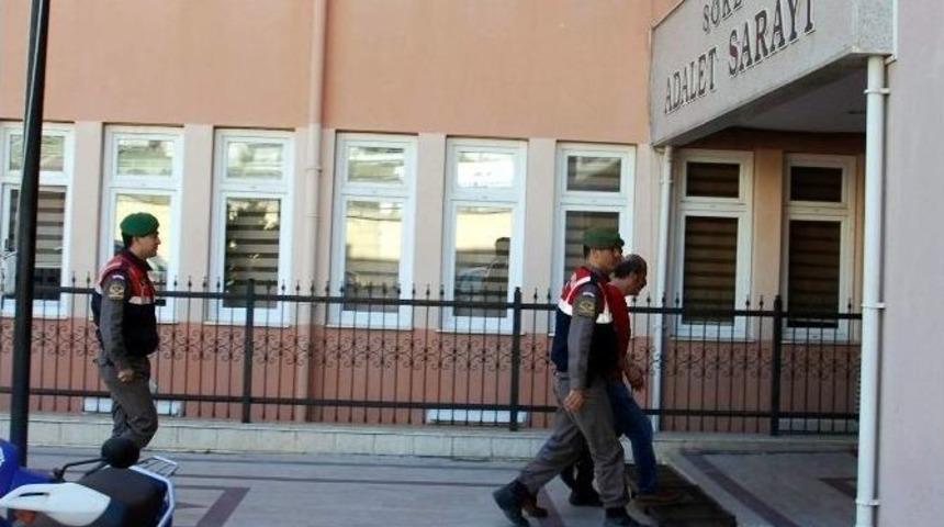 S&ouml;ke&rsquo;de 8 Ayrı Su&ccedil;tan Aranan Ş&uuml;pheli Jandarmadan Ka&ccedil;amadı