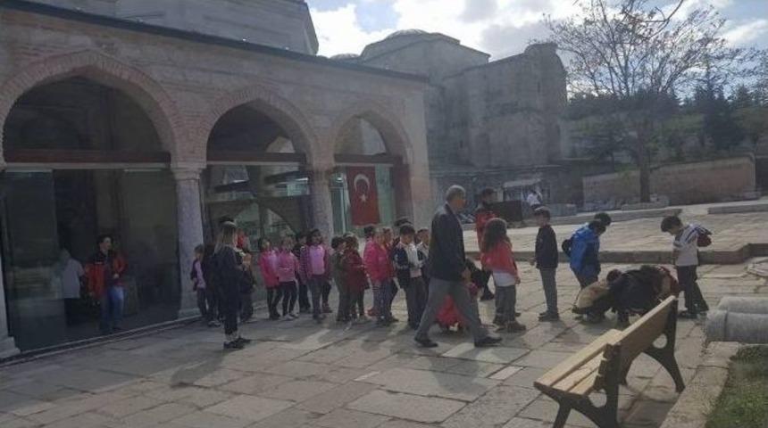 Dak&rsquo;tan Anlamlı 23 Nisan Etkinliği