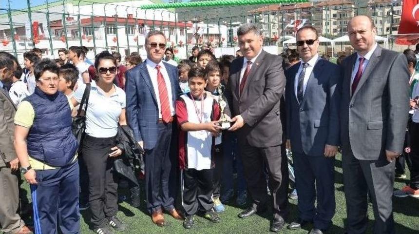 &Ouml;d&uuml;ll&uuml; Park A&ccedil;ılışı