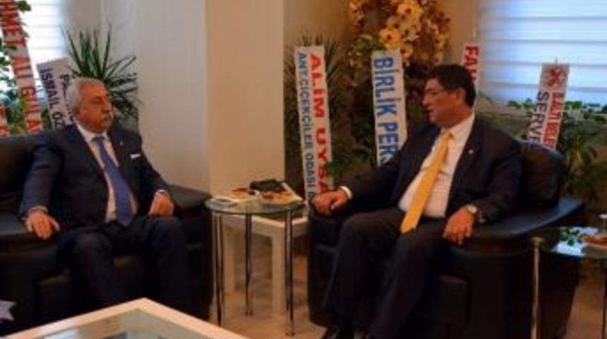 Tesk Genel Başkanı Paland&ouml;ken&rsquo;den Dere&rsquo;ye Hayırlı Olsun Ziyareti