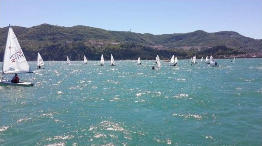 Yelken Yarışları Amasra&rsquo;da Başladı