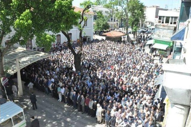 Satso Başkanı Mahmut Kösemusul’un Babası Son Yolculuğuna Uğurlandı