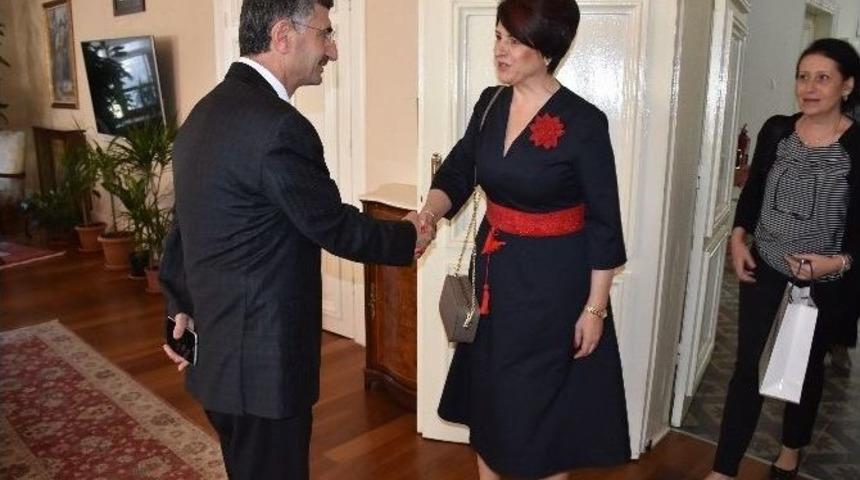 Romanya İzmir Başkonsolosu Stefan&rsquo;dan Vali Bektaş&rsquo;a Ziyaret