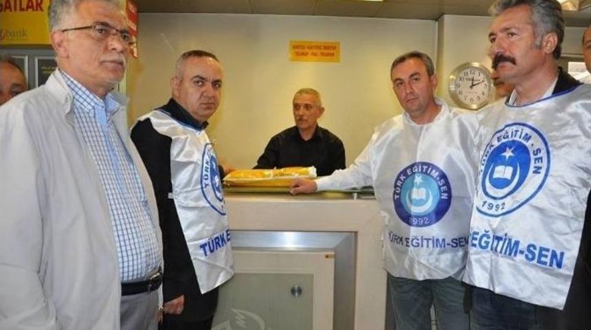 Eğitimcilerden Ek G&ouml;sterge Eylemi