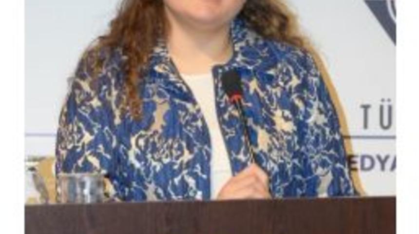 Rekt&ouml;r, 23 Nisan Ulusal Egemenlik Ve &Ccedil;ocuk Bayramını Kutladı