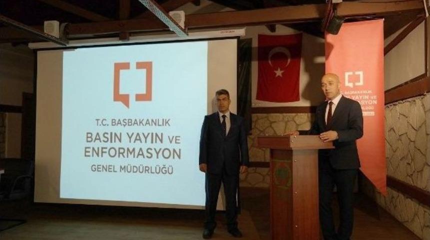 Kurumlara &ldquo;halkla İlişkiler&rdquo; Eğitimi