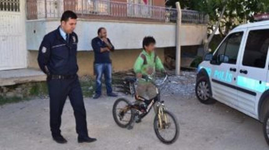 Suriye Uyruklu K&uuml;&ccedil;&uuml;k Hırsızlar Ka&ccedil;amadı