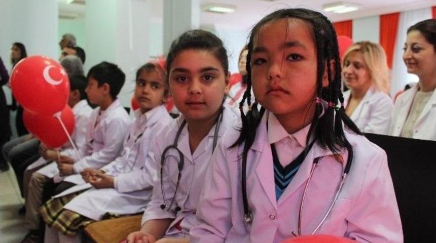 Malatya&rsquo;da &lsquo;bir G&uuml;n İ&ccedil;in Doktor&rsquo; Etkinliği Ger&ccedil;ekleştirildi