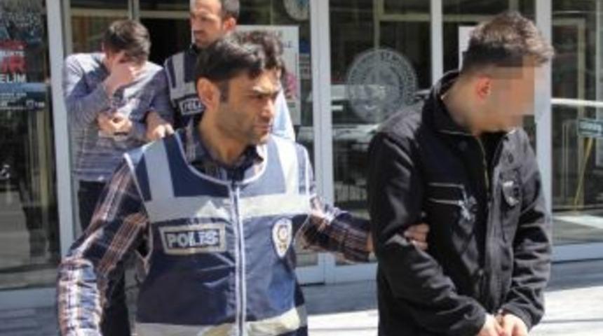 Bilezik Hırsızlığına 2 Tutuklama