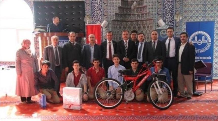 Liseler Arası Kur`an-ı Kerim`i G&uuml;zel Okuma Yarışması