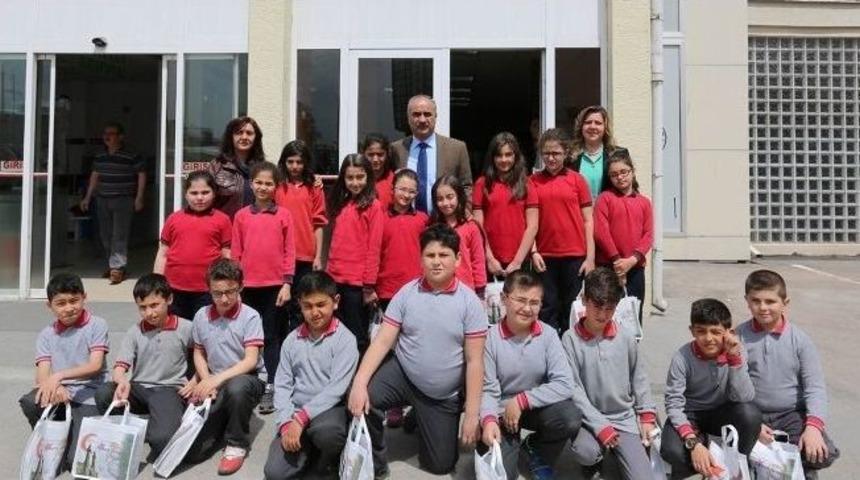 Minik Öğrenciler, Başkan Aydın’ı Ziyaret Etti