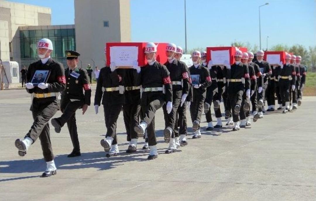 Tunceli Şehitleri Memleketlerine Uğurlandı