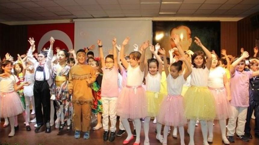 Gkv&rsquo;de 23 Nisan Coşkusu Ş&ouml;lene D&ouml;n&uuml;şt&uuml;