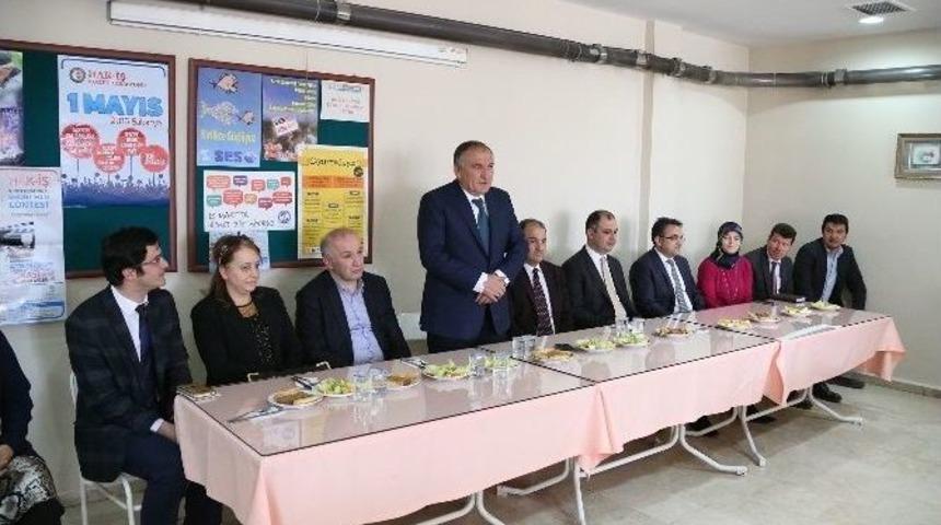 Bolu Belediye Başkanı Yılmaz Ebelerle Bir Araya Geldi