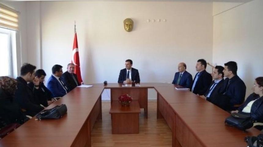 Kaymakam Zafer &Ouml;z, Stajyer &Ouml;ğretmenleri Ağırladı